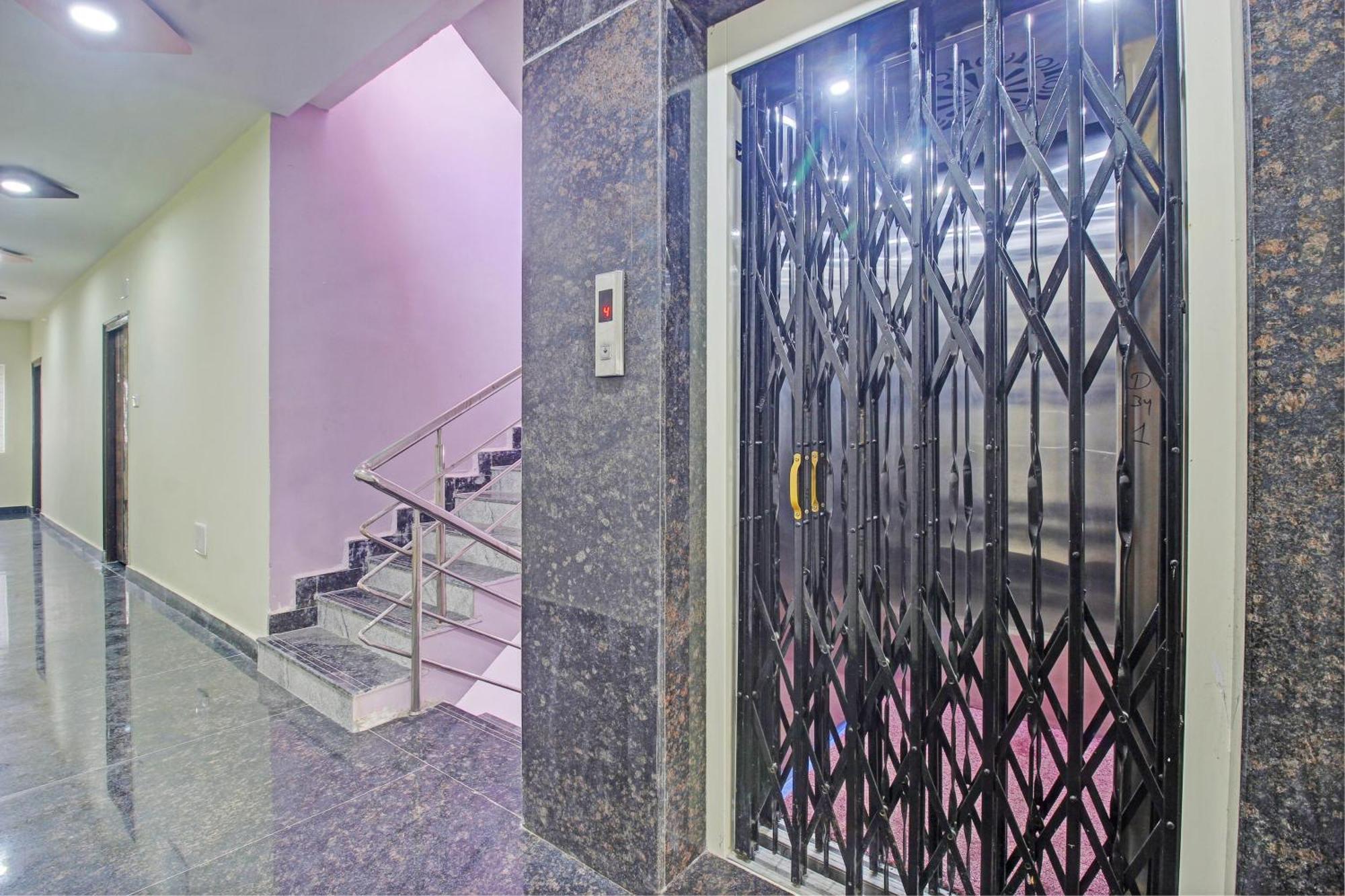 Hotel O Sri Nirvana Pride Ibrahimpatan Екстериор снимка