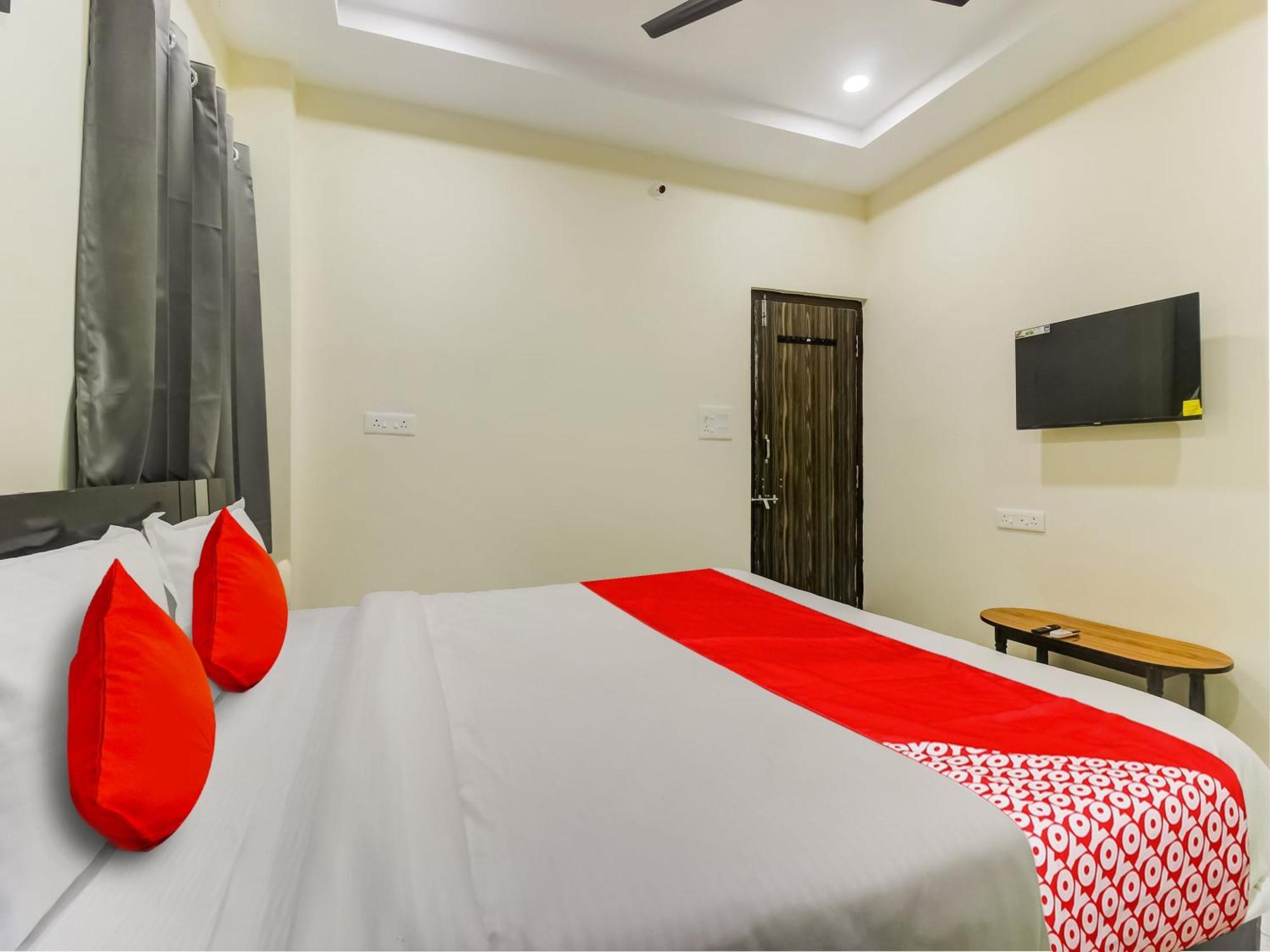 Hotel O Sri Nirvana Pride Ibrahimpatan Екстериор снимка