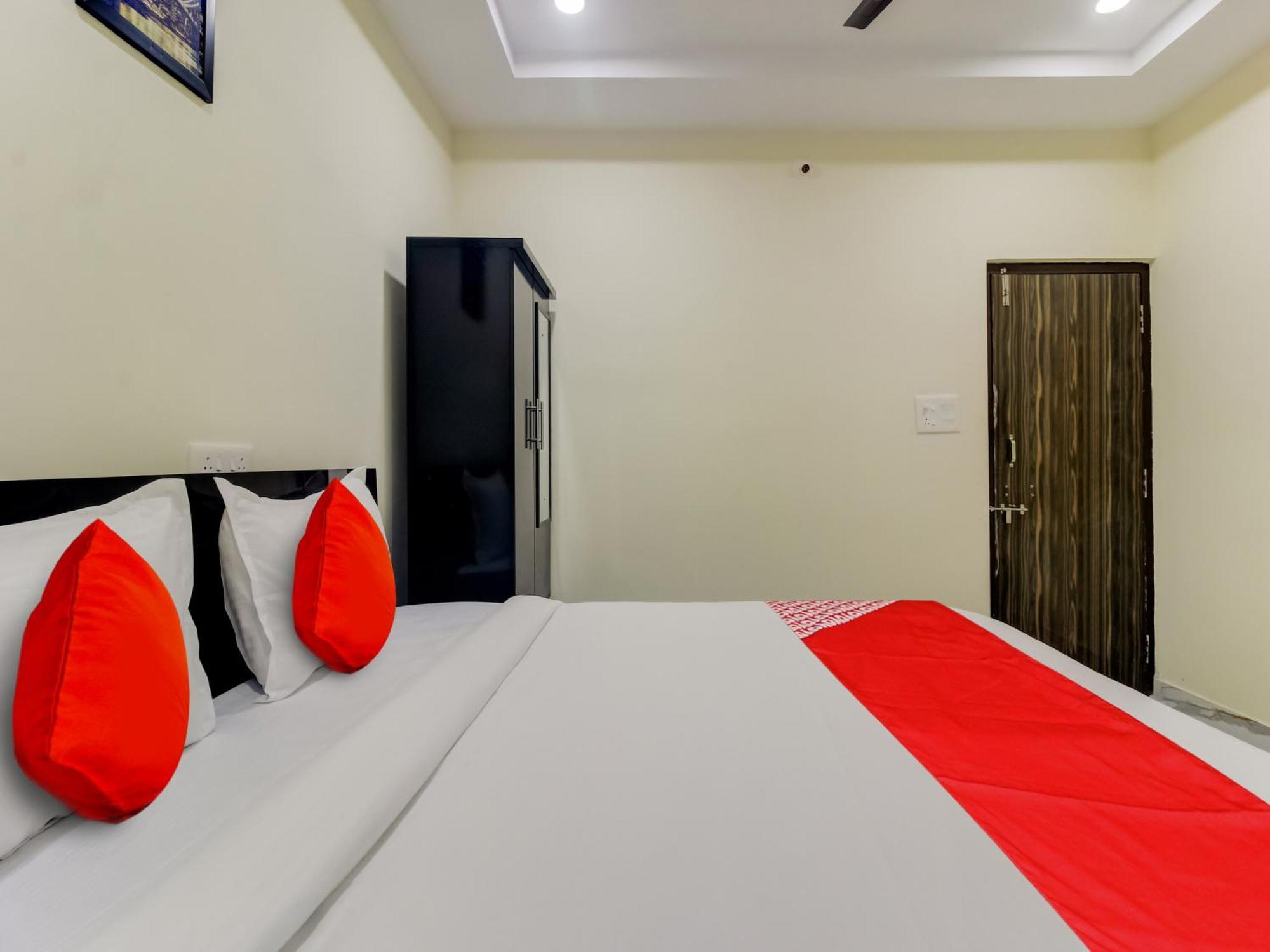 Hotel O Sri Nirvana Pride Ibrahimpatan Екстериор снимка